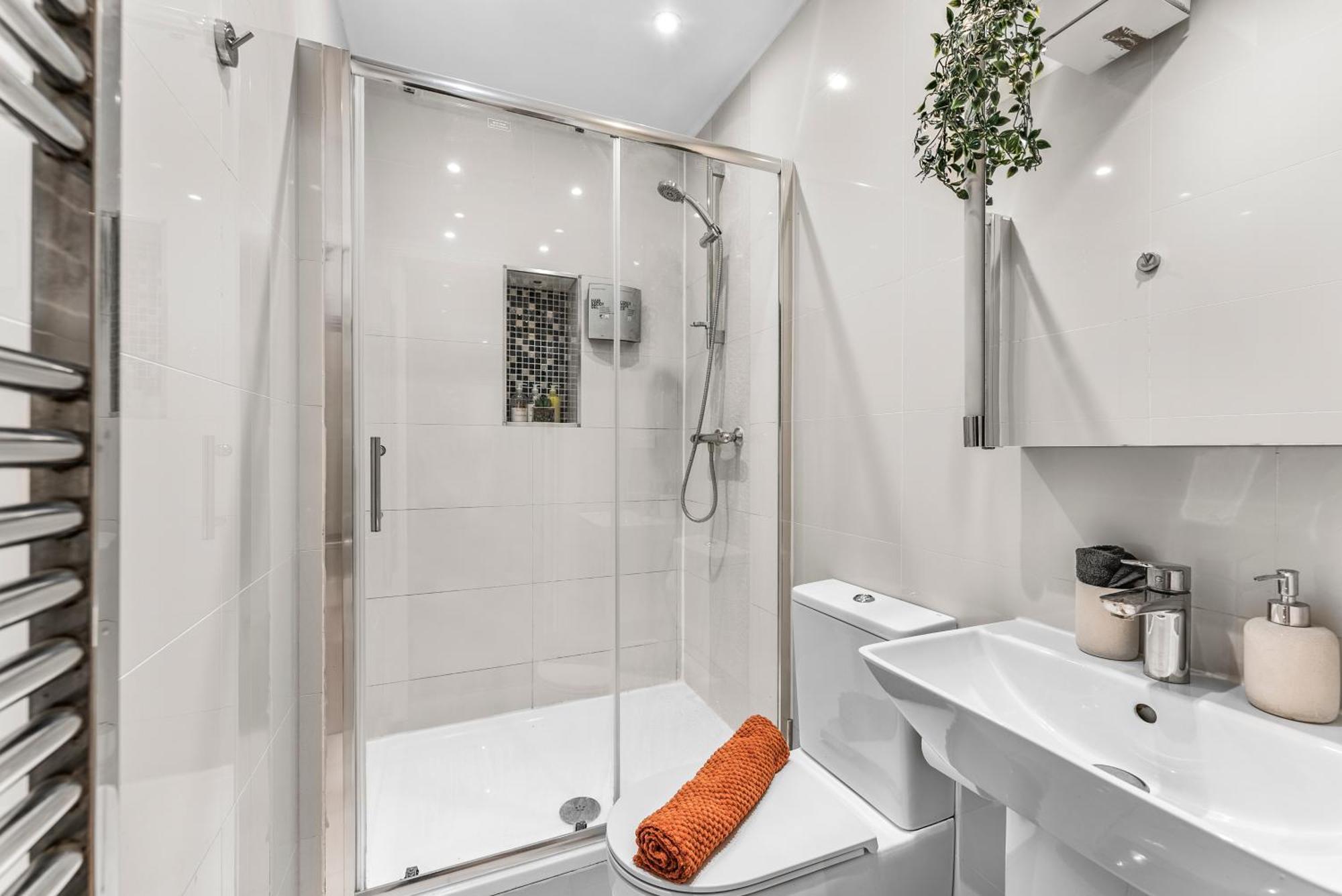 Comfortable City Centre Apartment For Contractors And Couples - City Centre Bristol Luaran gambar